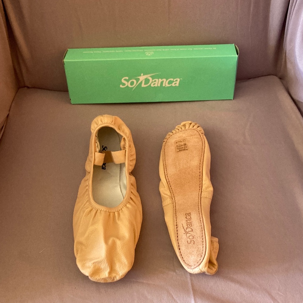 So Danca Women's Pink Leather Ballet Slippers